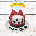 Simple Bow Cake