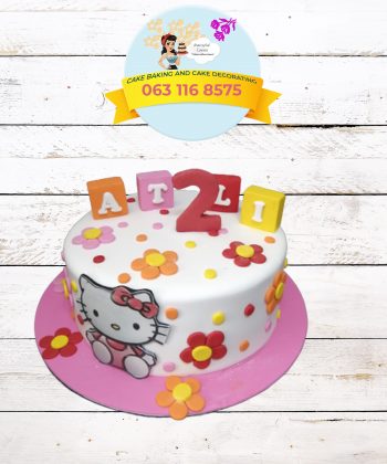 Hello Kitty Cake